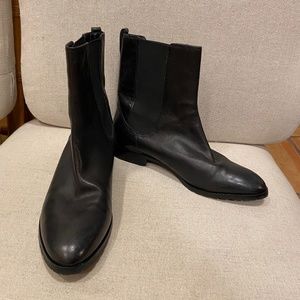 Cole Haan D29132 Womens Size 9 Black Stretch Side Panel Booties Boots